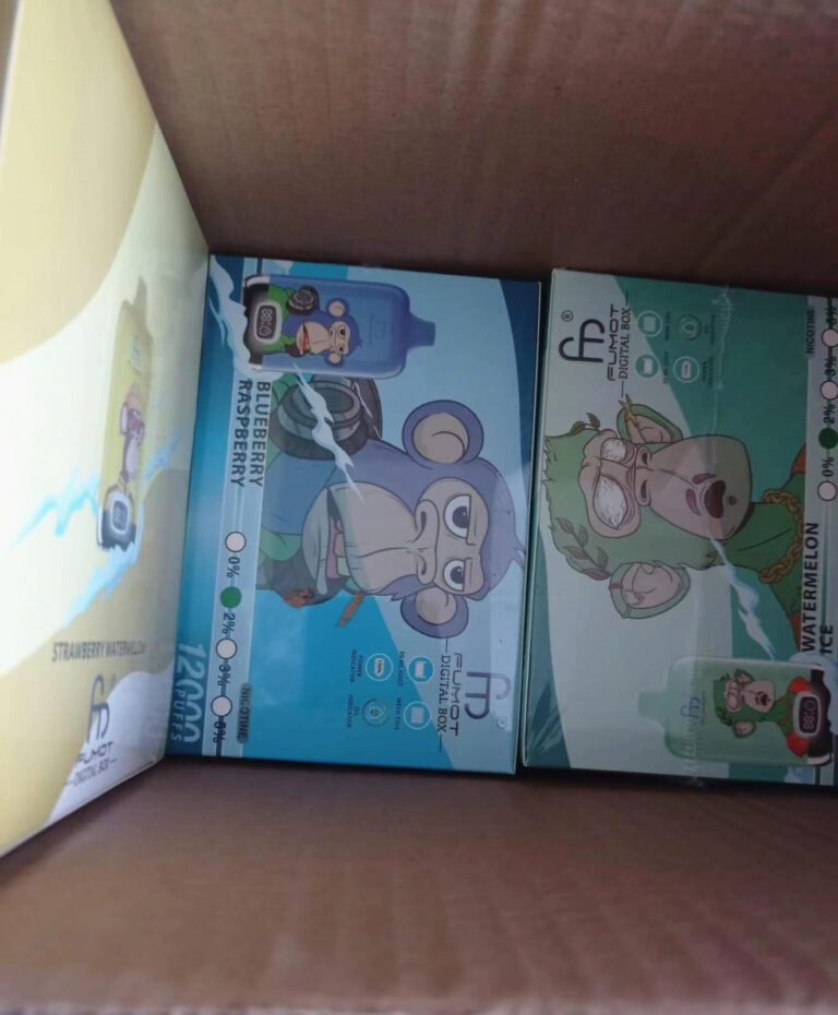 Ψηφιακό κουτί Fumot 12000 Κριτική φωτογραφίας Puffs Disposable Vape Wholesale